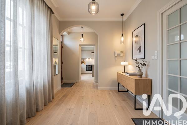 Maison à vendre 6 pièces 214,25 m² Jarrie