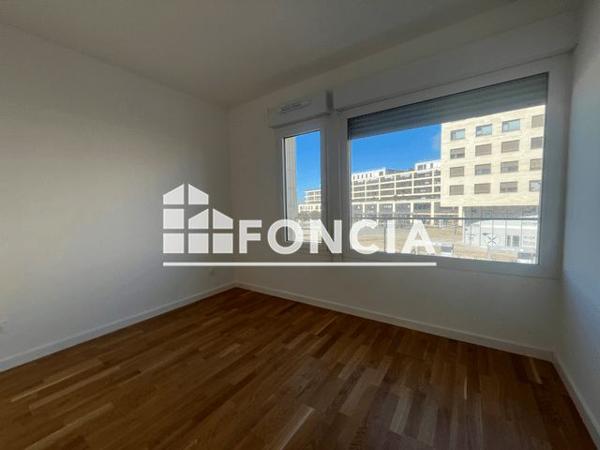 Location Appartement 4 pièces 91.2 m² - Bordeaux 33100