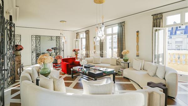 À Vendre - Appartement  - Neuilly-Sur-Seine - 92200 - Appartement - Balcon - 4 Chambres