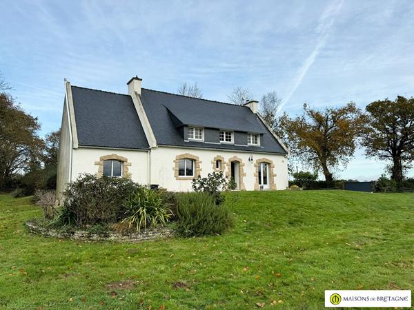 29300 QUIMPERLE Maison au calme, entre bourg et mer , à vendre à Quimperlé 7 pièces 156 m2