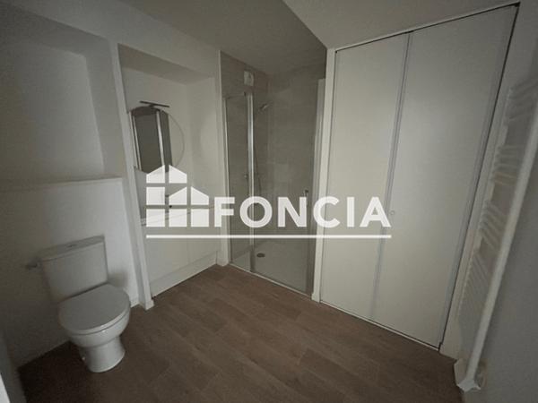Location Appartement 3 pièces 59.39 m² - 19 QUAI CAMERE ET 38 AVENUE DE PARIS Vernon 27200