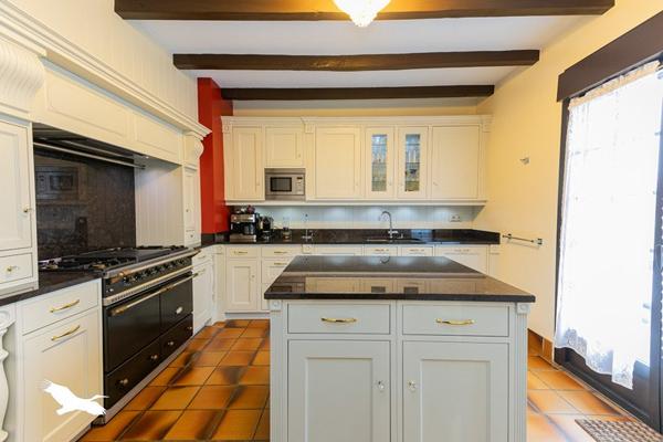 Maison à vendre |  Lourdes |  10 pièces | 487 m²