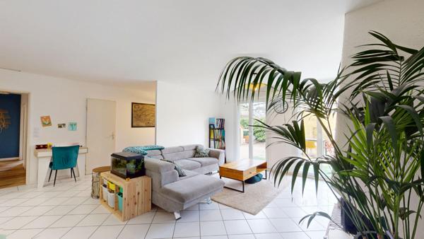 Maison Plain Pied Castanet Tolosan 4 pièce(s) 110m2