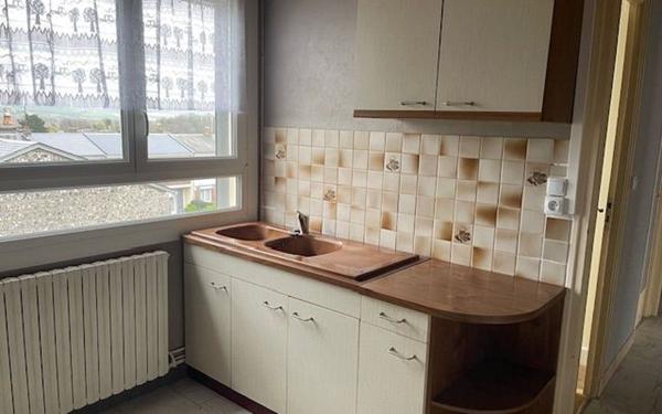 Appartement à louer    3 pièces • 53,69 m2 Eu