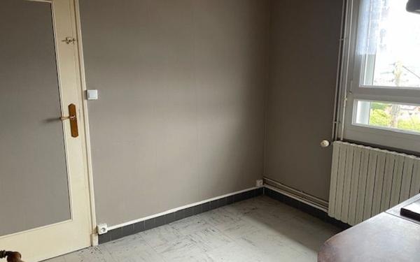 Appartement à louer    3 pièces • 53,69 m2 Eu