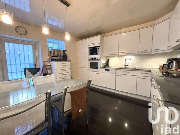 Appartement à vendre 7 pièces 155 m² Garches