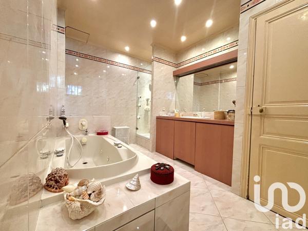 Appartement à vendre 7 pièces 155 m² Garches