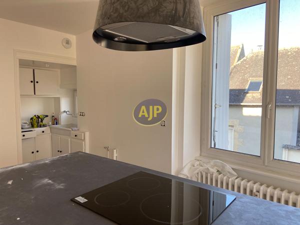 Appartement à louer Rohan : 4 pièces, 84m² avec 3 chambre(s) à 770€ - AJP Immobilier Pontivy
