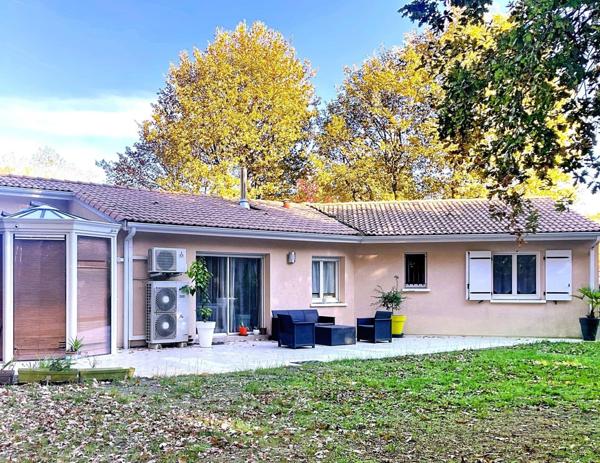 Maison familiale de 6 pièces proche centre - environnement calme en bordure de forêt