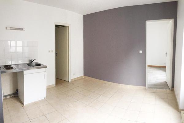 JARDIN DES PLANTES T2,  
Nantes 44000