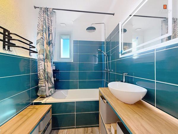 JINVESTY IMMOBILIER - MAISON 108 M² PROCHE CENTRE VILLE AVEC JARDIN ET TERRASSE
