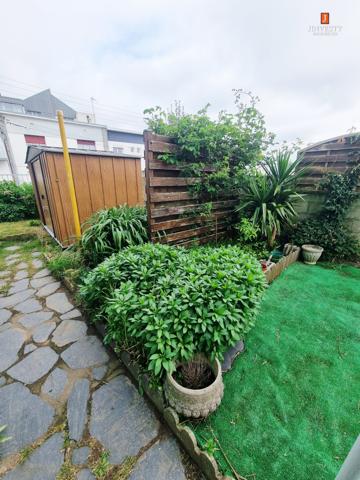 JINVESTY IMMOBILIER - MAISON 108 M² PROCHE CENTRE VILLE AVEC JARDIN ET TERRASSE