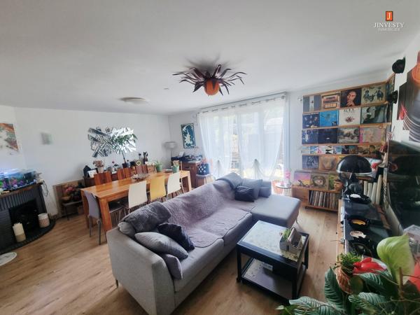JINVESTY IMMOBILIER - MAISON 108 M² PROCHE CENTRE VILLE AVEC JARDIN ET TERRASSE