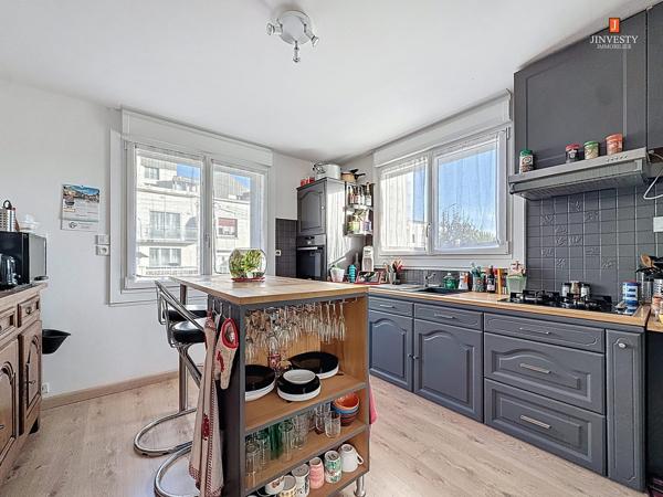 JINVESTY IMMOBILIER - MAISON 108 M² PROCHE CENTRE VILLE AVEC JARDIN ET TERRASSE