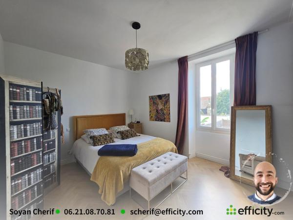 Maison
         5 pièces
        - 93 m² Exclusivité 229 500 € *