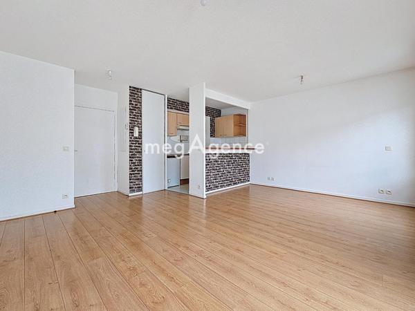 Appartement à MANTES-LA-JOLIE, 78200 - 2 pièces 44m²