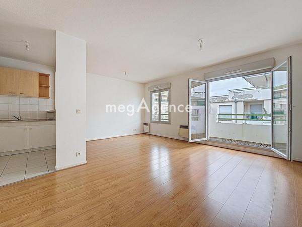 Appartement à MANTES-LA-JOLIE, 78200 - 2 pièces 44m²