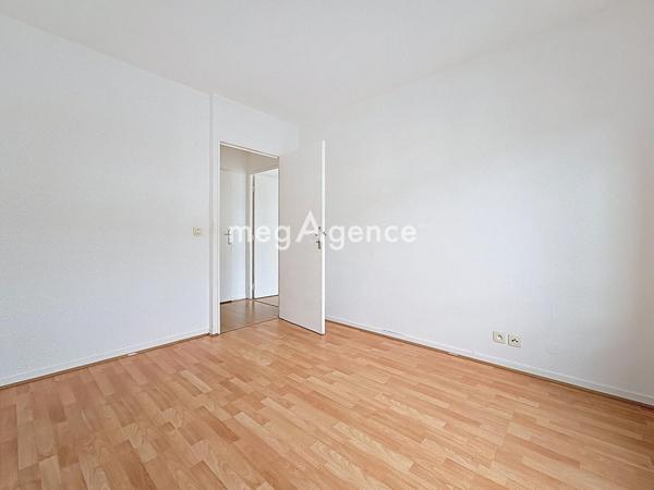Appartement à MANTES-LA-JOLIE, 78200 - 2 pièces 44m²