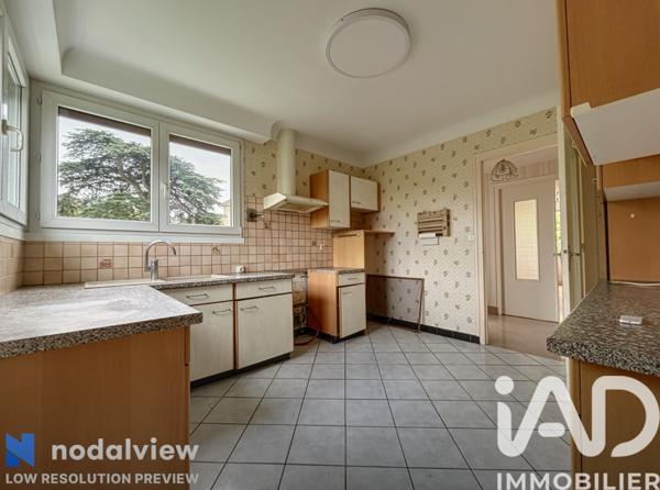 Maison à vendre 5 pièces 101 m² Vouillé