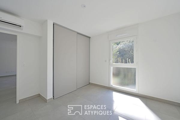 Appartement P2 avec terrasse, garage et ascenseur quartier Camplanier