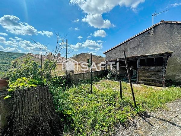 Maison de village avec un sous sol à rénovée