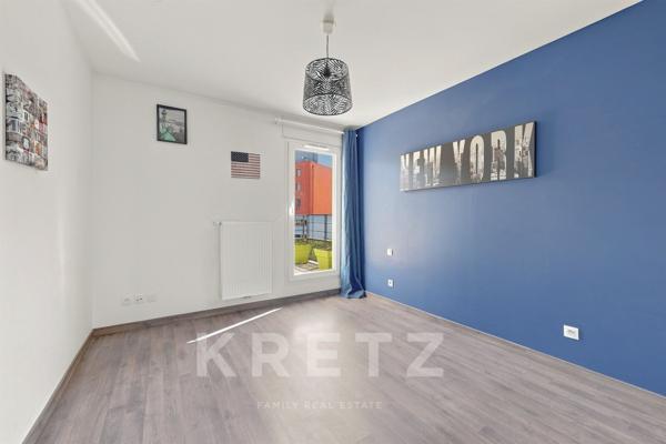T5 en attique avec 45 m² de terrasses – Résidence de standing – Garage.