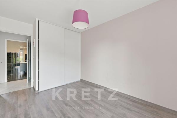 T5 en attique avec 45 m² de terrasses – Résidence de standing – Garage.