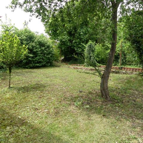 Proche Venarey et Montbard, maison à rénover 3 chambres.