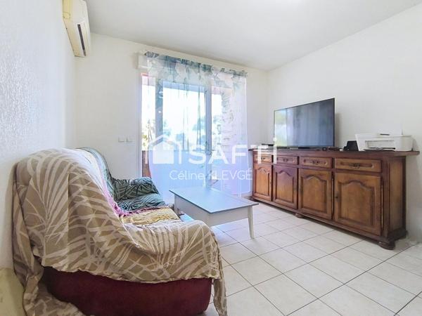 APPARTEMENT T3 54M² PARKING ET TERRASSE