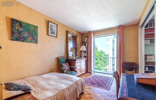 Appartement à vendre à Neuilly-sur-Seine dans les Hauts-de-Seine (92200), ref : 92010-1277