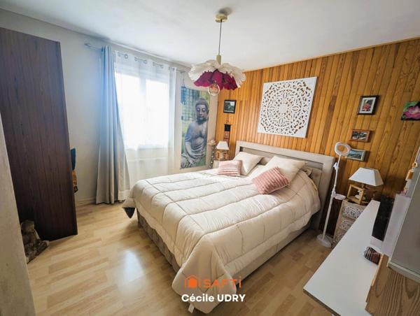 Maison familiale 150 m² avec grand jardin arboré – proche Tours