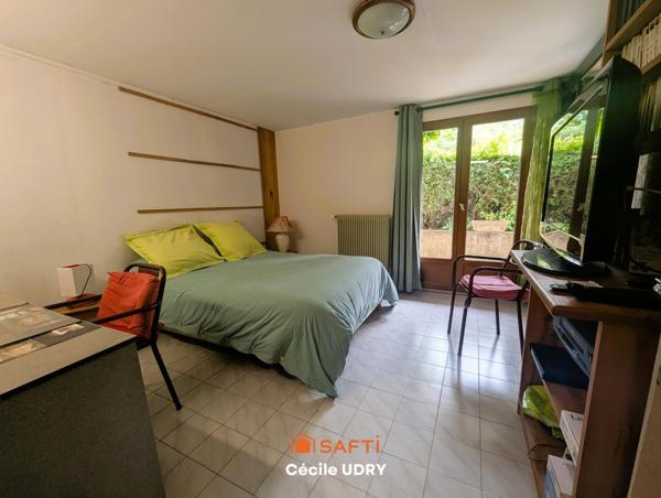 Maison familiale 150 m² avec grand jardin arboré – proche Tours