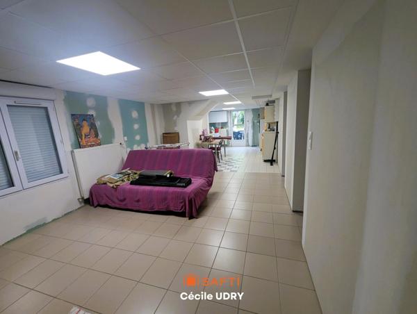 Maison familiale 150 m² avec grand jardin arboré – proche Tours