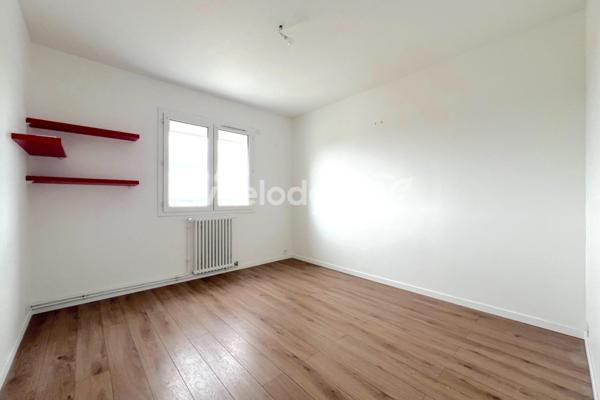 Maison à vendre 5 pièces de 94 m² à Mantes-la-Ville