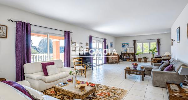 À vendre Maison 6 pièces 300 m² - Nice 06100