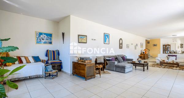 À vendre Maison 6 pièces 300 m² - Nice 06100
