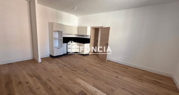Location Appartement 4 pièces 76.2 m² - Vienne 38200