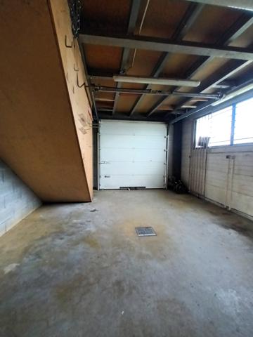 Pers-Jussy, local professionnel en zone artisanale