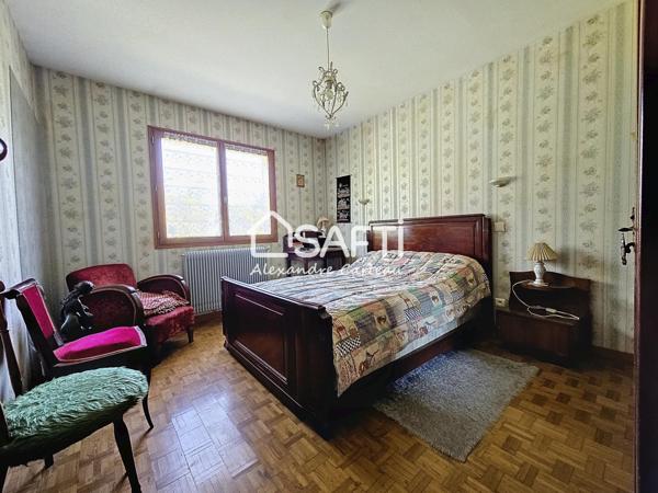 Maison 4 chambres, dépendances, parcelle de 4000m²