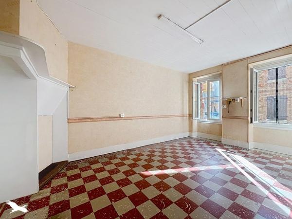 Maison à vendre 98 000 € Beaumont-de-Lomagne 4 p 119 m² DPE D