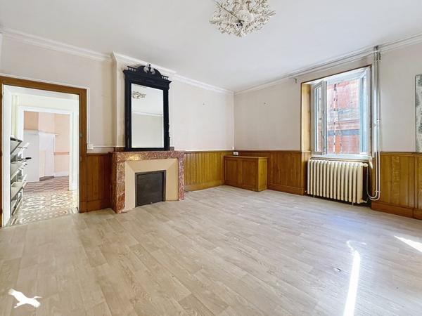 Maison à vendre 98 000 € Beaumont-de-Lomagne 4 p 119 m² DPE D