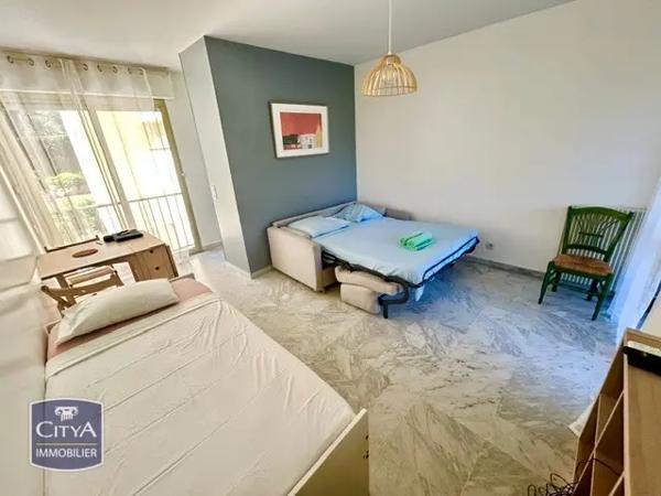 Appartement à vendre 1 pièce 26m² Antibes (06160)