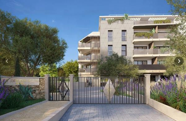 appartement à vendre 4 pièces ANTIBES (06)