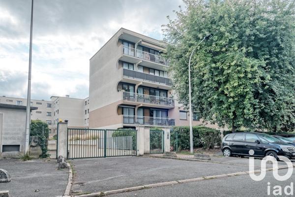 Appartement 4 pièces de 80 m² à Villeparisis (77270)