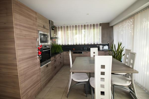 Maison 6 pièces - 160 m²