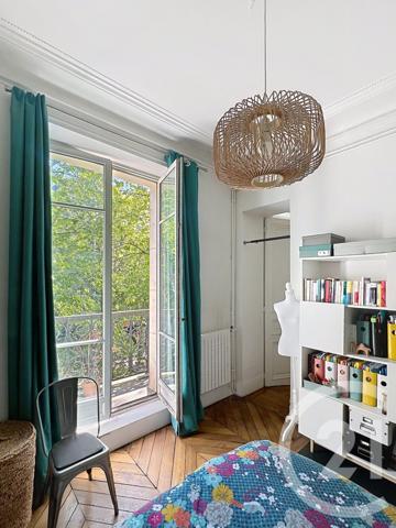 Appartement F3 à vendre  3 pièces - 74,25 m2 PARIS - 75010