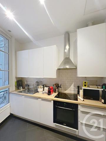 Appartement F3 à vendre  3 pièces - 74,25 m2 PARIS - 75010