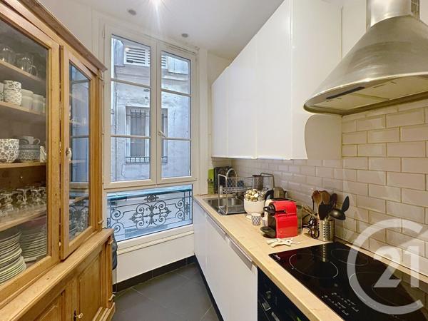 Appartement F3 à vendre  3 pièces - 74,25 m2 PARIS - 75010
