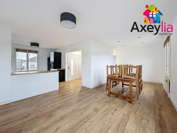 Mably (42300) A VENDRE - MABLY - MAISON RÉNOVÉE AVEC DEUX CHAMBRES, GARAGE ET TERRAIN