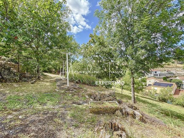 Millau (12100) Maison à rénover avec grand terrain et dépendances – Beau potentiel à exploiter !